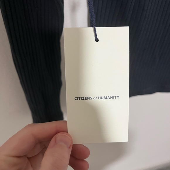 Citizens of humanity charcoal scoop womens carolyn top tee small NWT - Picture 7 of 7